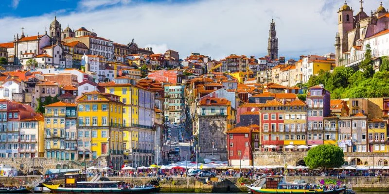 Aigle Azur Airline Porto Office in Portugal