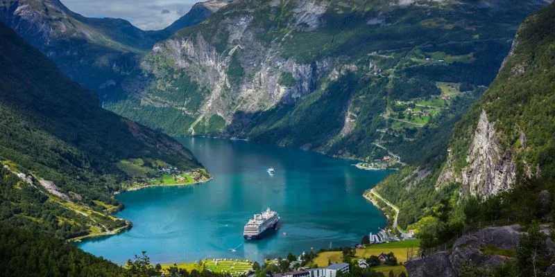 United Airlines Norway Office in Europe