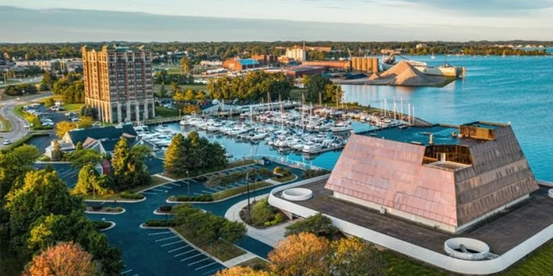 Porter Airlines Muskegon Office in Michigan
