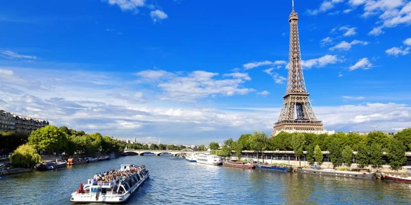 Vietnam Airlines Paris Office