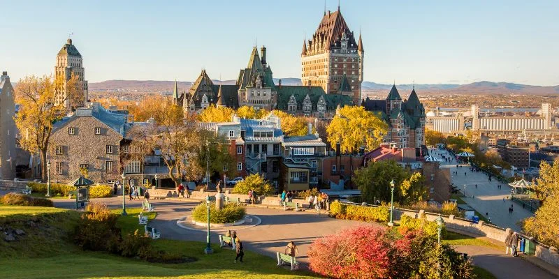 Vietnam Airlines Québec office in Canada