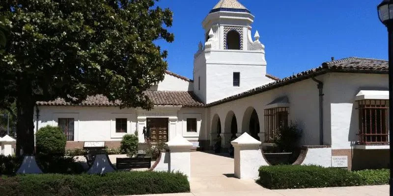Air Transat Santa Maria Office in California